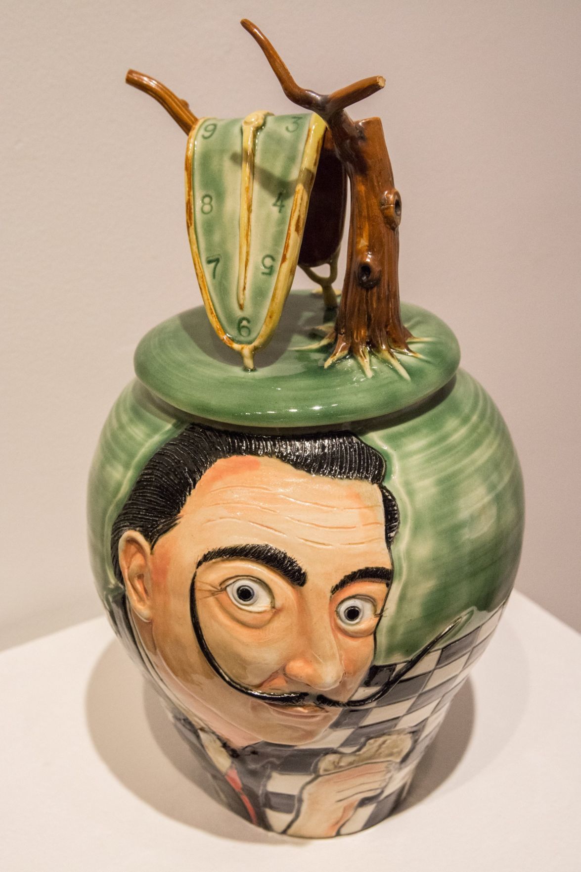 A cookie jar